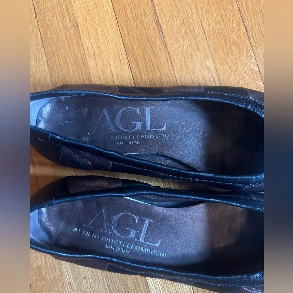 AGL Black & Bronze Metallic Striped Leather Ballet Flats, Size 38.5 (US 8.5)